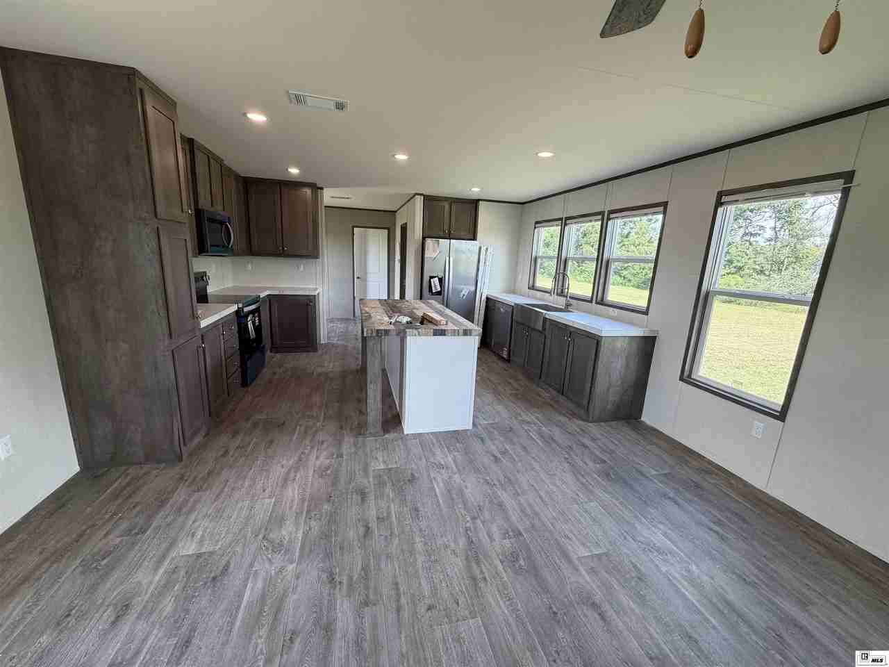 8 Gunner Ridge Rd - Photo 3 of 8