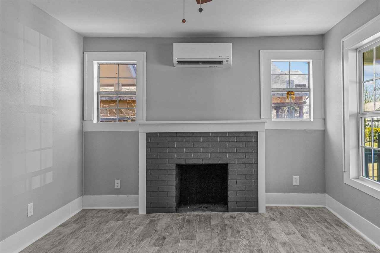 2706 Emmett St - Photo 4 of 17