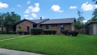1334 Paris Dr - Photo 1 of 1