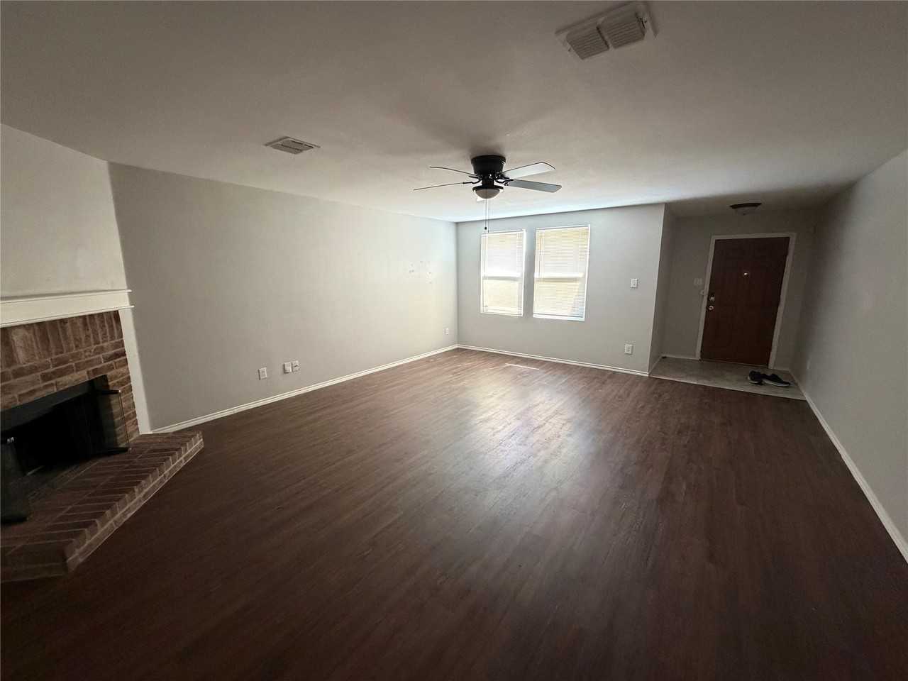 12842 Cowper Dr - Photo 3 of 12