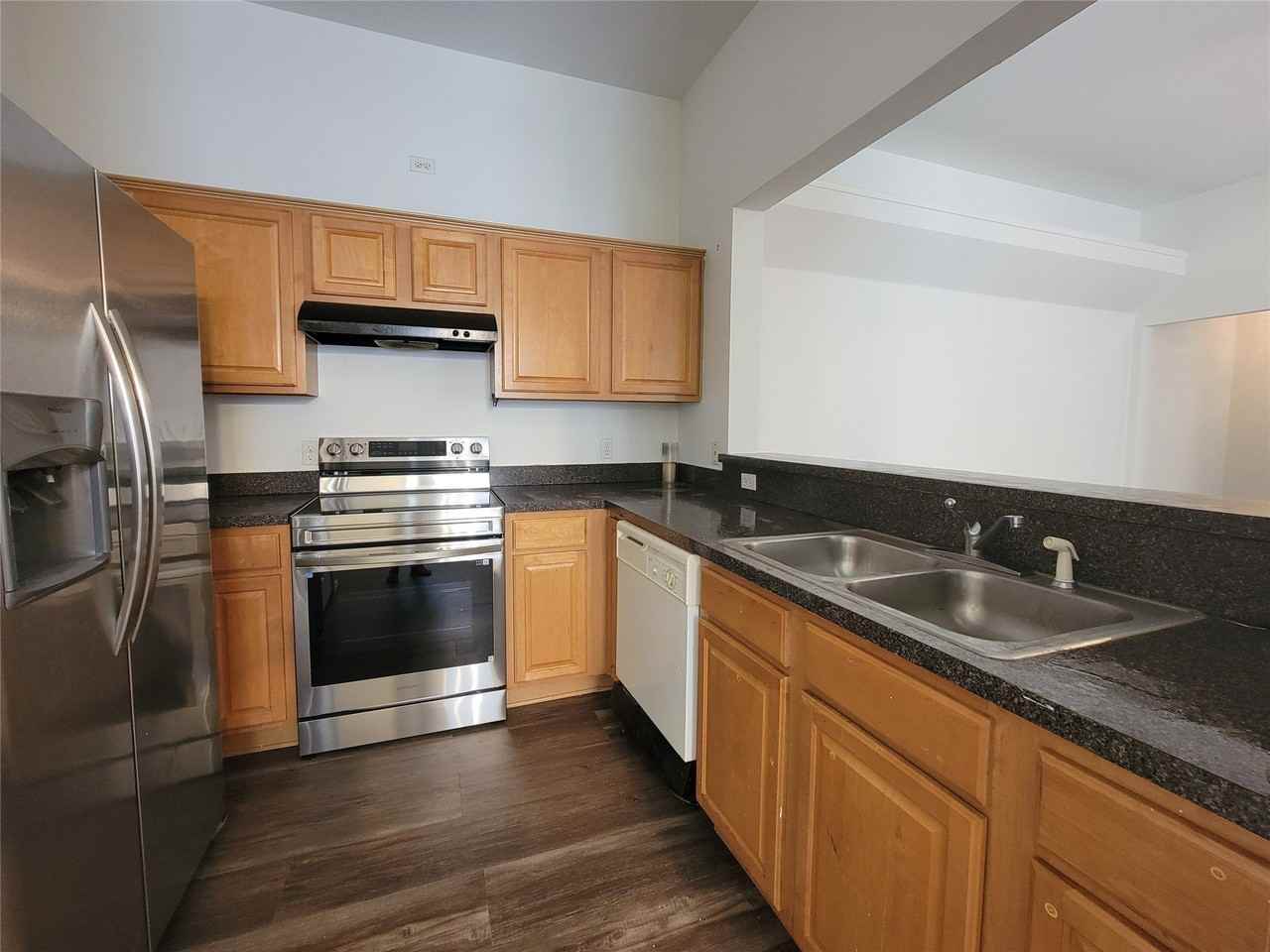 5203 Mountain Spring Trl - Photo 7 of 21