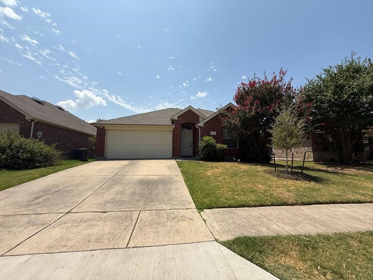 12328 Ocean Spray Dr - Photo 2 of 25