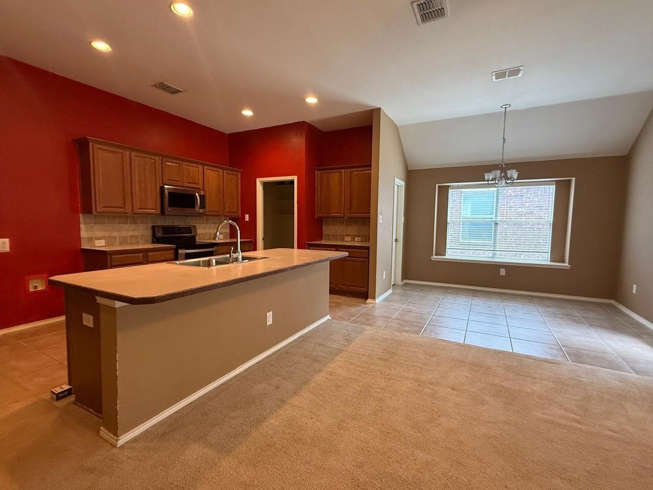 12328 Ocean Spray Dr - Photo 4 of 25