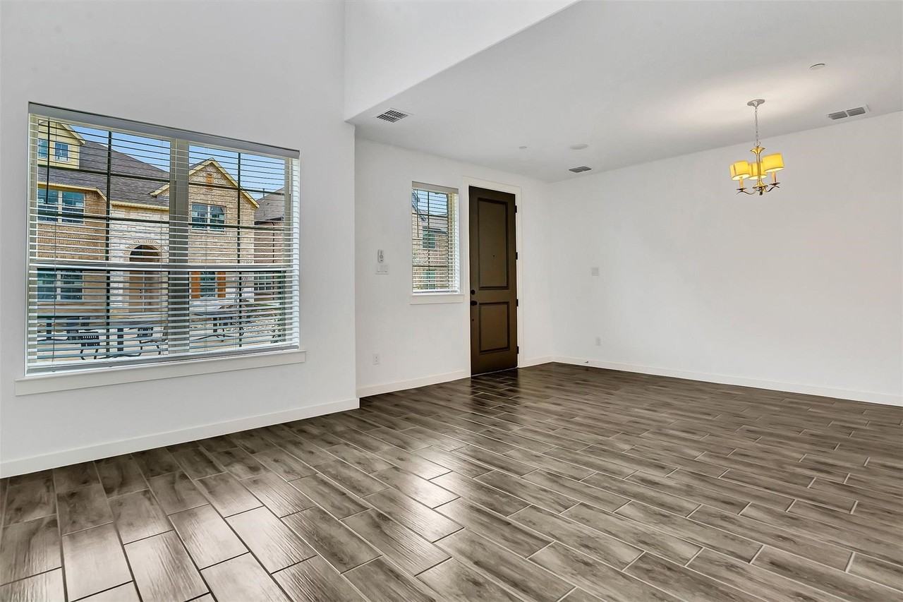 2723 Vista Park Ln - Photo 7 of 29