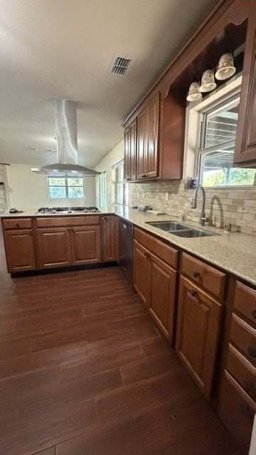 13980 Red Wood Cir S - Photo 5 of 25