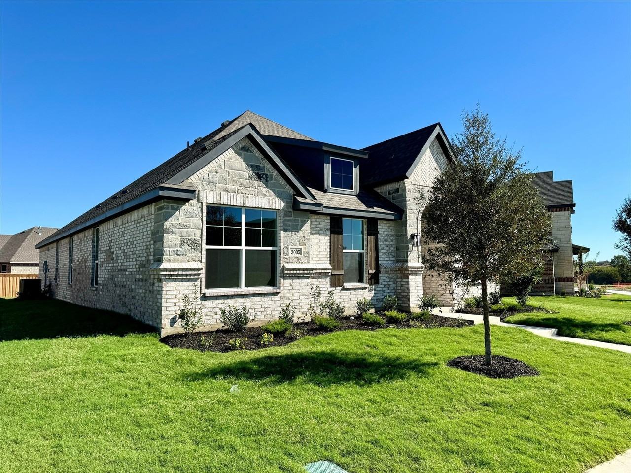3005 Arbor Grove Trl - Photo 2 of 30