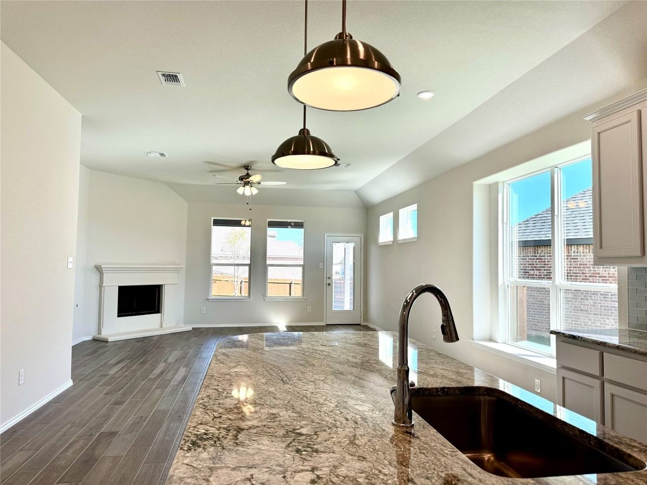 3005 Arbor Grove Trl - Photo 5 of 30