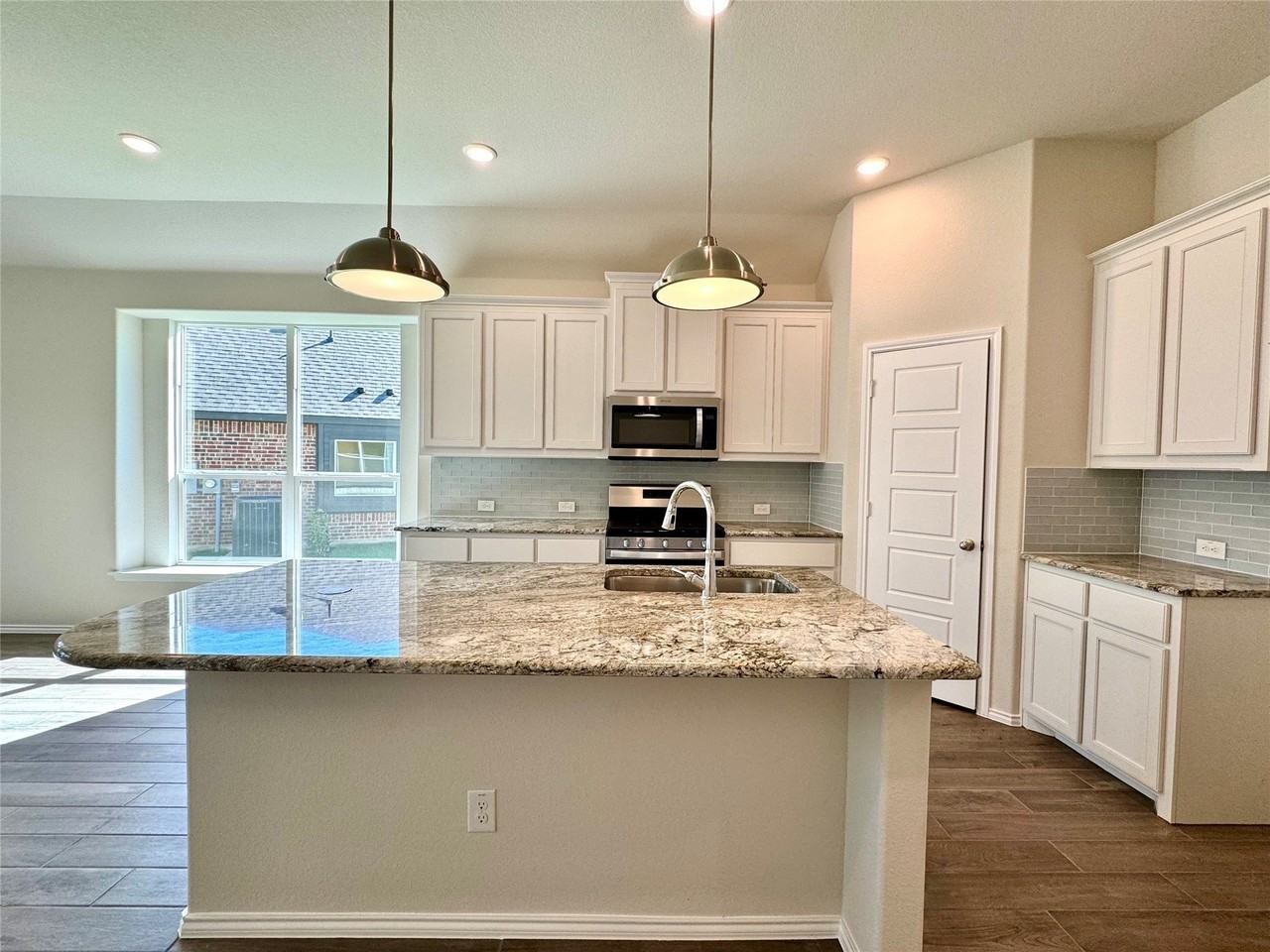 3005 Arbor Grove Trl - Photo 6 of 30