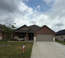 featured image of 704 Ransom Way