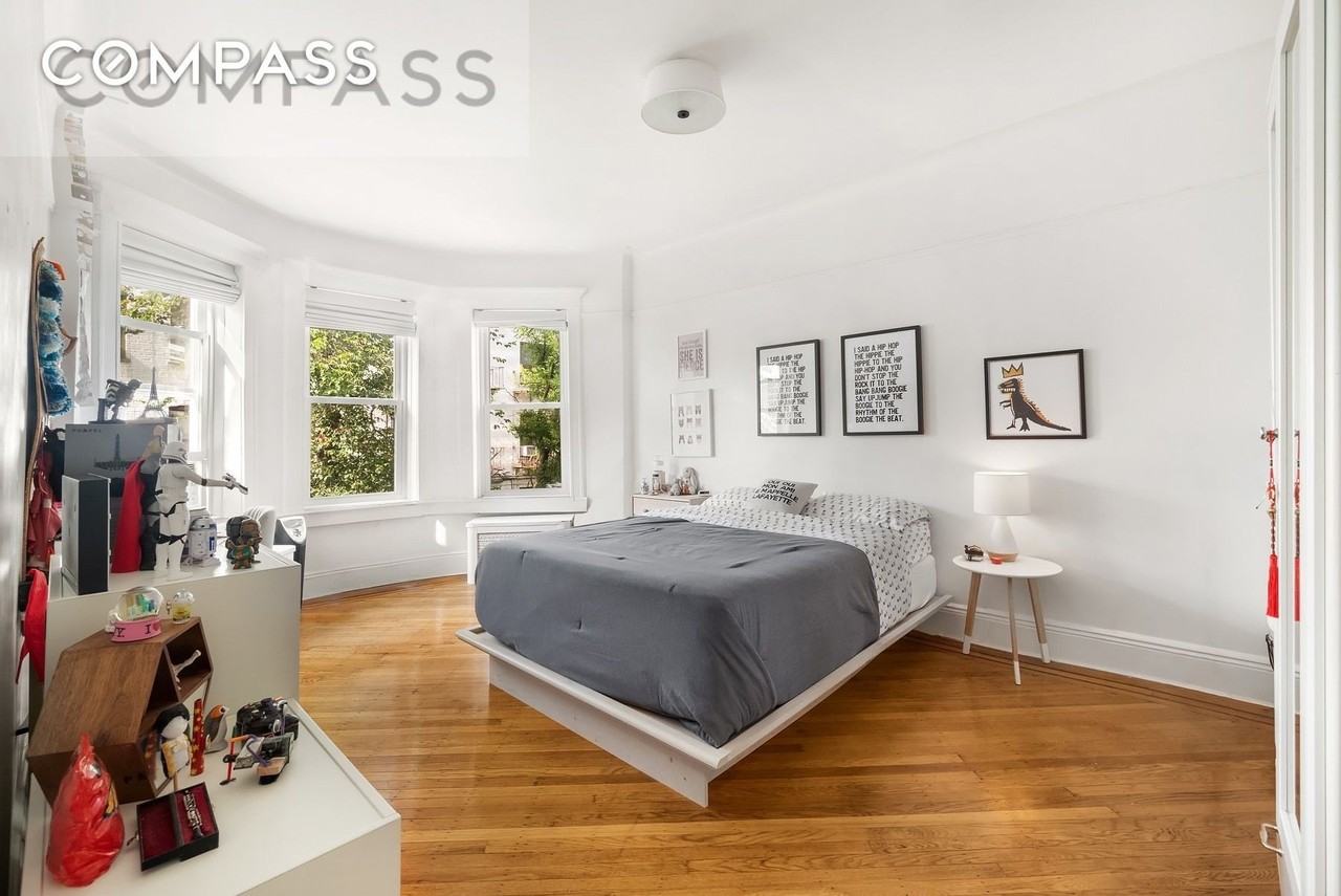 69 Sterling St #TH - Photo 7 of 14