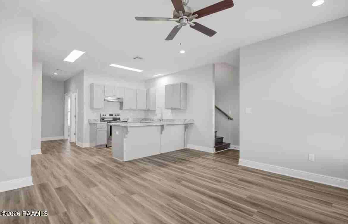 139 Iberia St #B - Photo 2 of 18