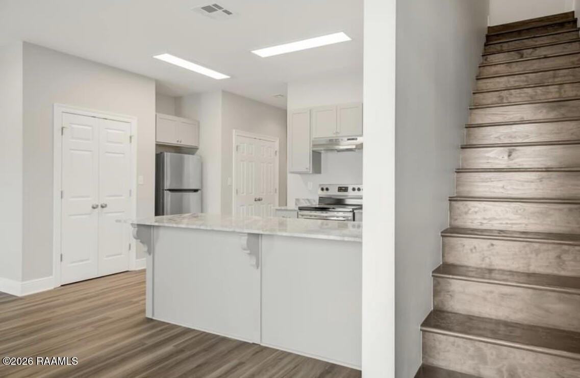 139 Iberia St #B - Photo 3 of 18