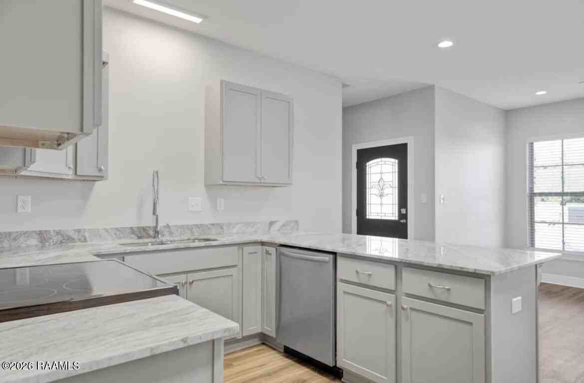 139 Iberia St #B - Photo 5 of 18