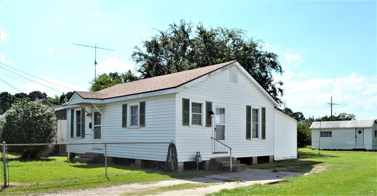 1710 S Iberia St - Photo 2 of 10