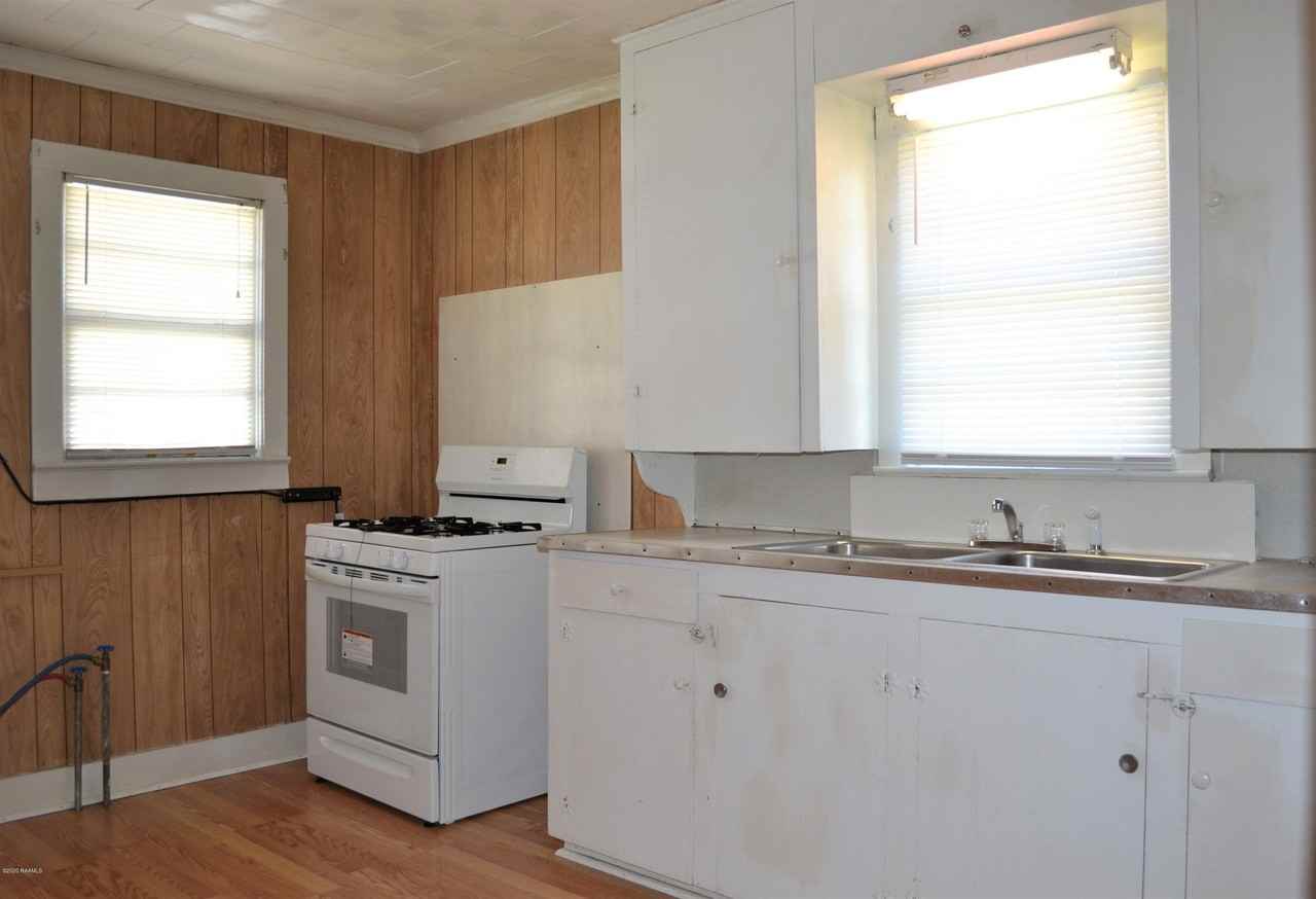 1710 S Iberia St - Photo 6 of 10