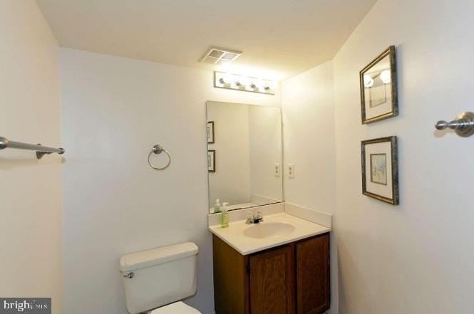 7818 Cloister Pl - Photo 7 of 13