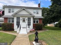202 Main St - Photo 1 of 1