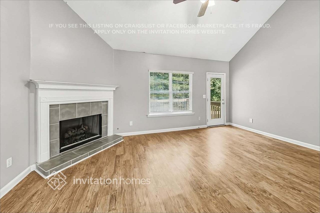 3940 Brushymill Ct - Photo 6 of 25
