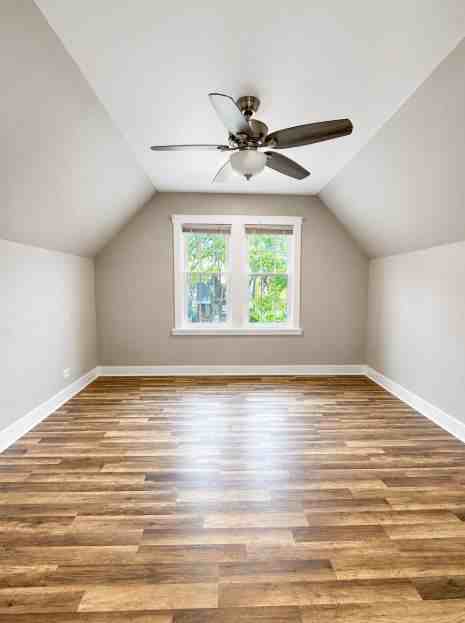 W School St & N Kenneth Ave #1 - Photo 2 of 27