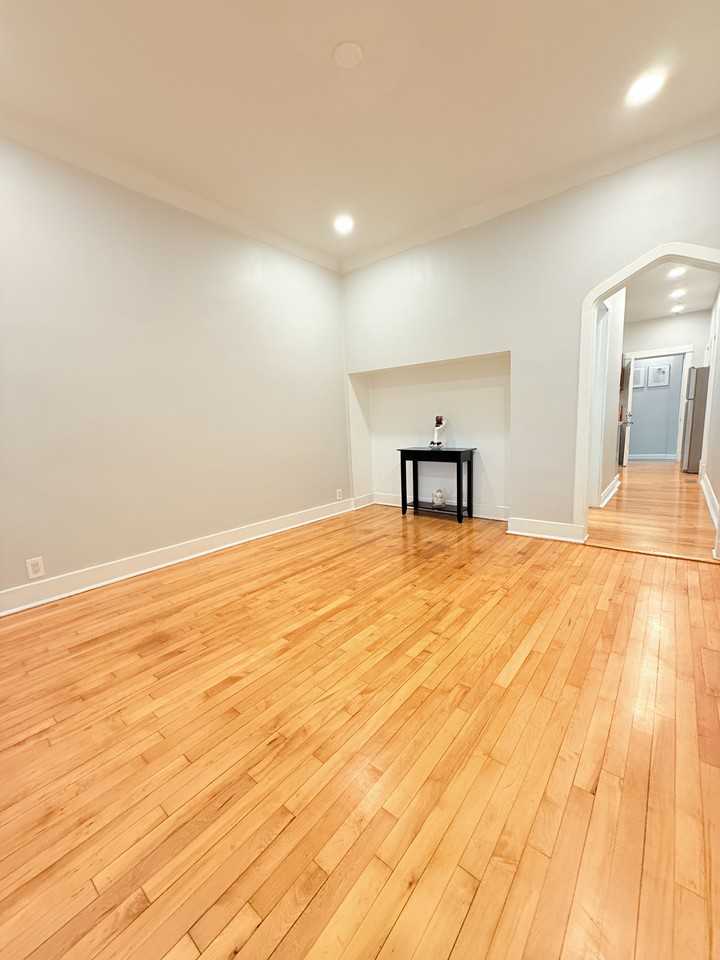 W School St & N Kenneth Ave #1 - Photo 7 of 27