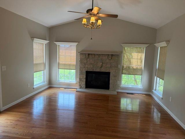 1205 Simeon Dr - Photo 6 of 25