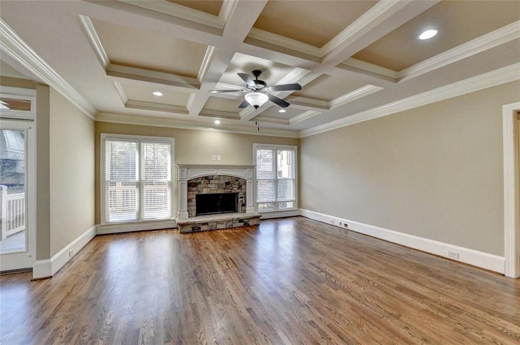 11636 Parkside Ave - Photo 5 of 37