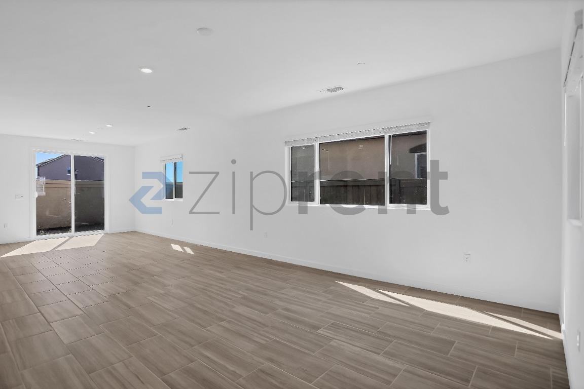10324 Tower Hill Dr - Photo 7 of 28