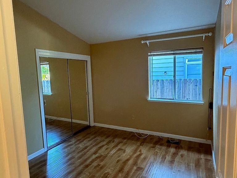 5062 Wagon Wheel Way - Photo 5 of 9