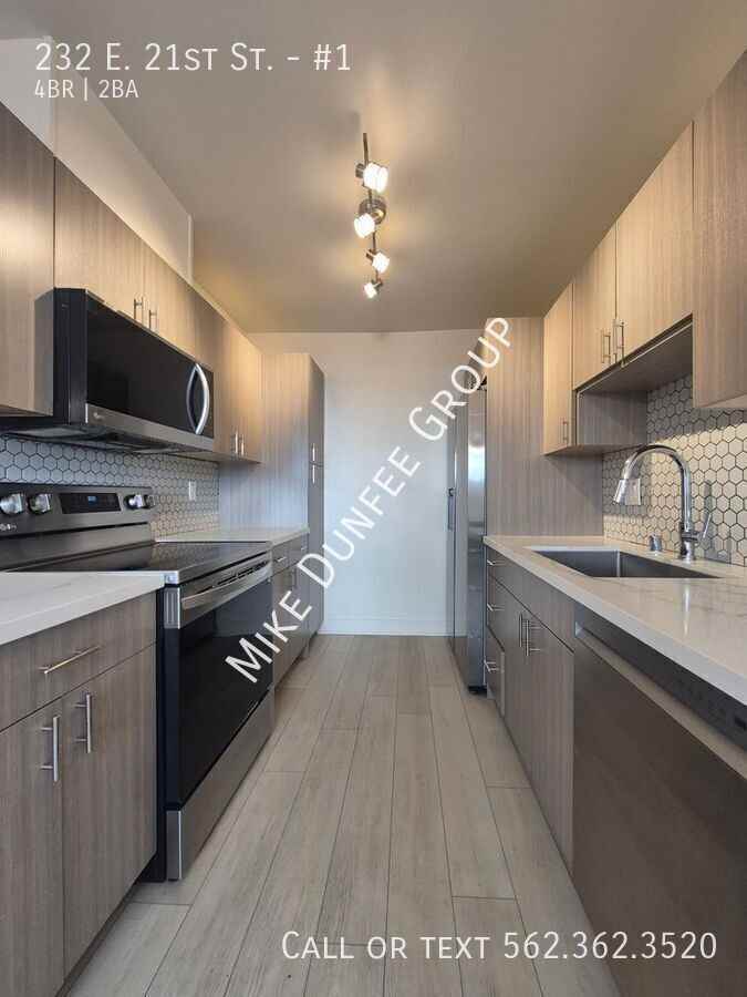 232 E 21st St #1 - Photo 3 of 19