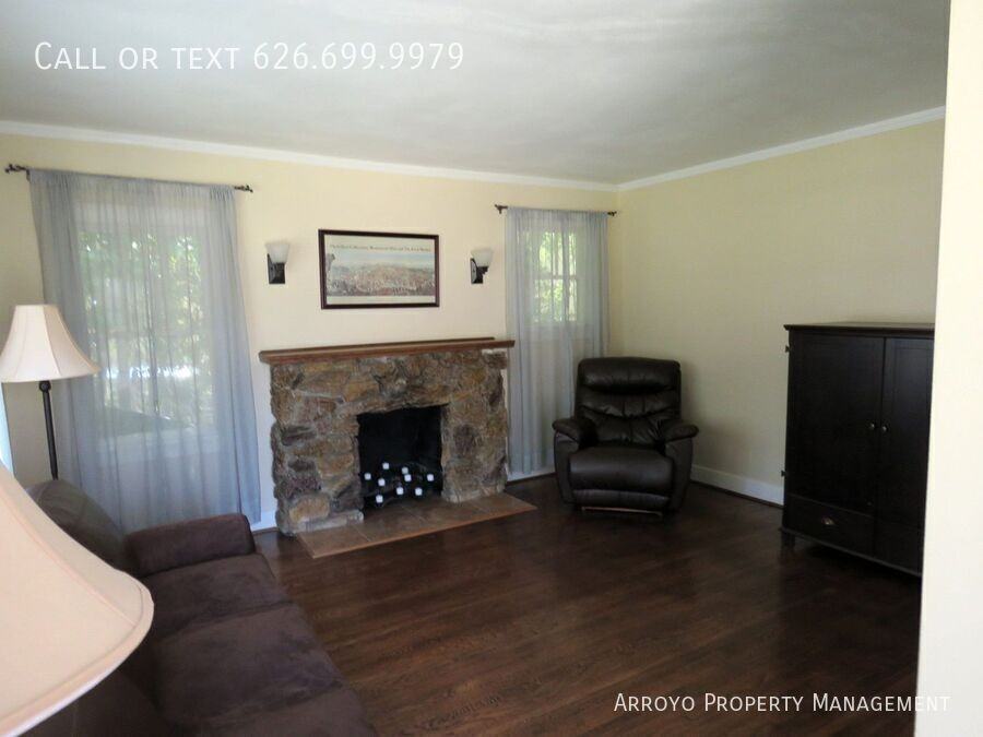 968 E Howard St - Photo 5 of 28