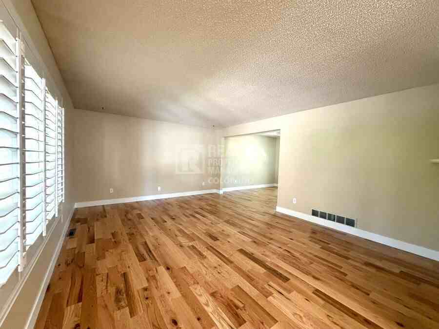 5461 S Richfield Way - Photo 3 of 24