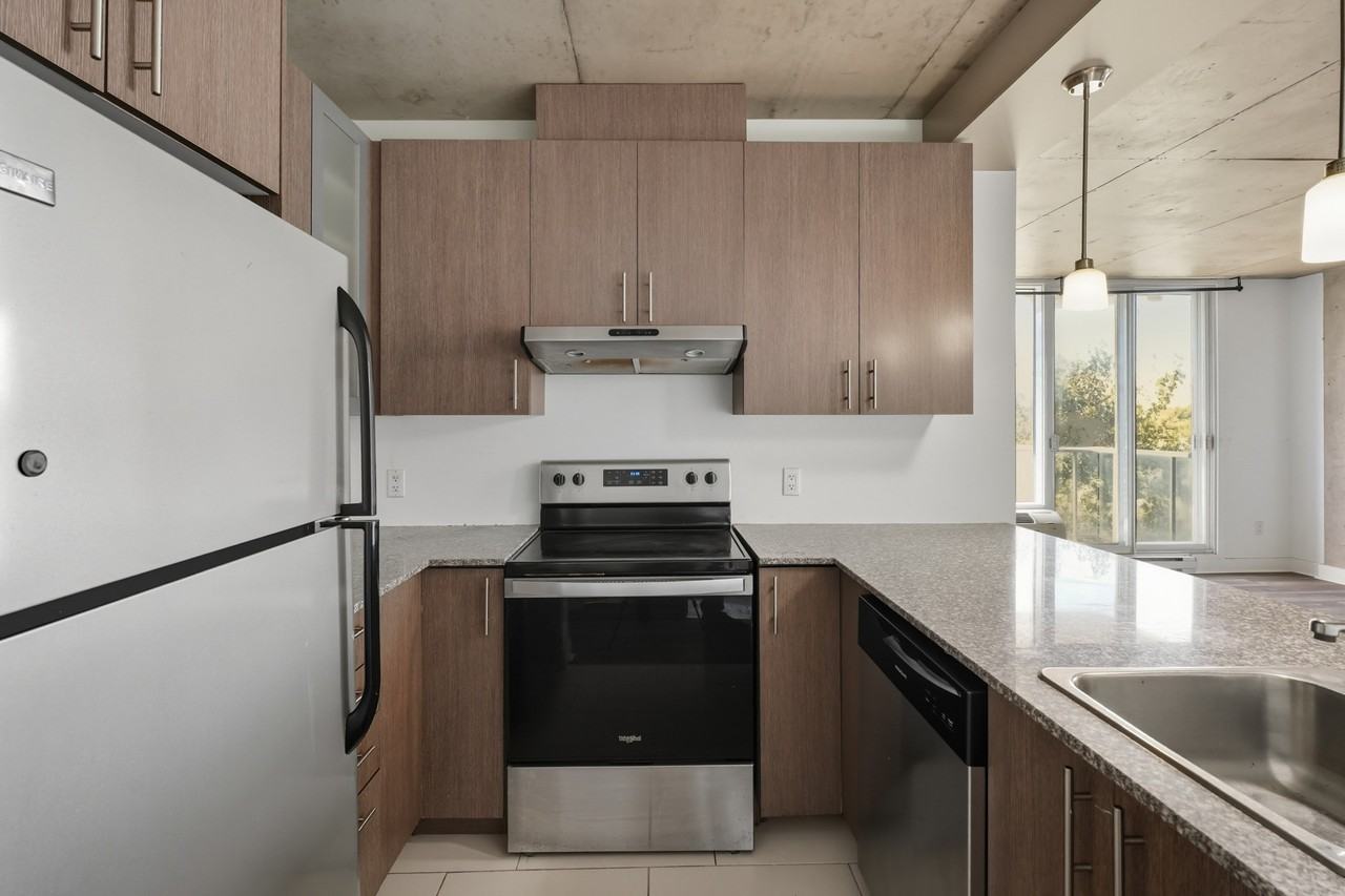 260 Boul Maisonneuve — photo 3