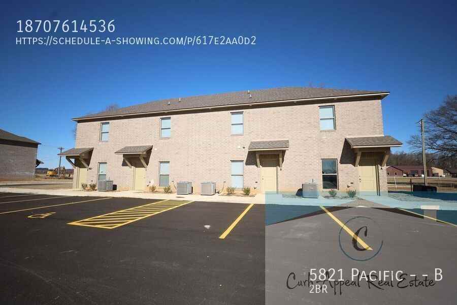 5821 Pacific Rd #B - Photo 3 of 14