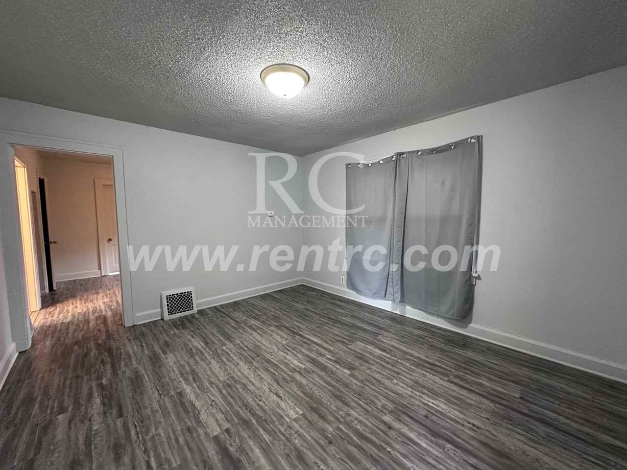 21 S Crawford St #S - Photo 6 of 13