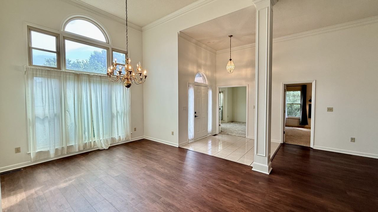 113 Nobleton Ln Nw - Photo 3 of 46