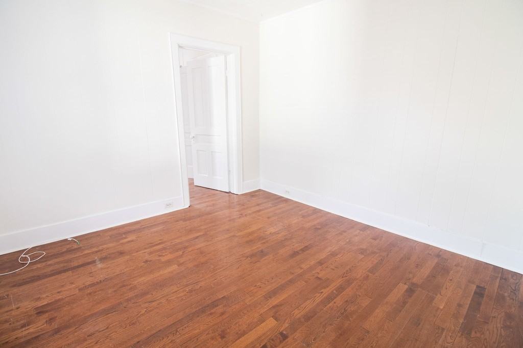 109 Niagara St - 1 - Photo 6 of 11