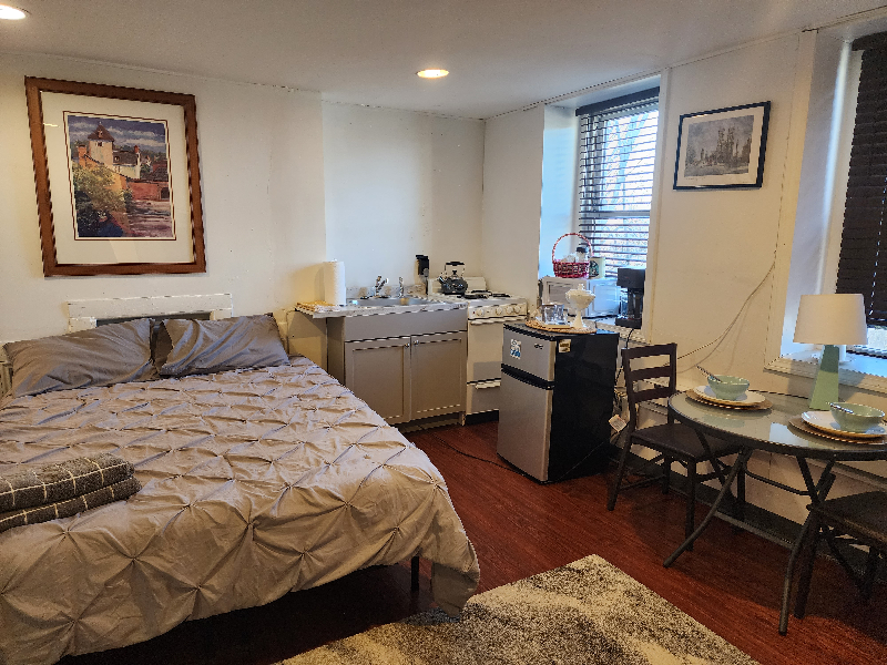 29 Beech Glen St - Photo 2 of 22