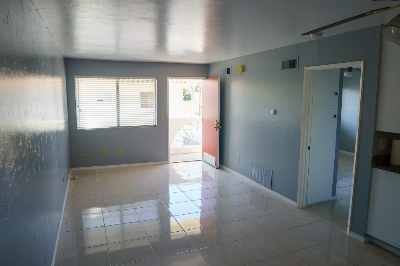 335 Claydelle Ave #B - Photo 6 of 27