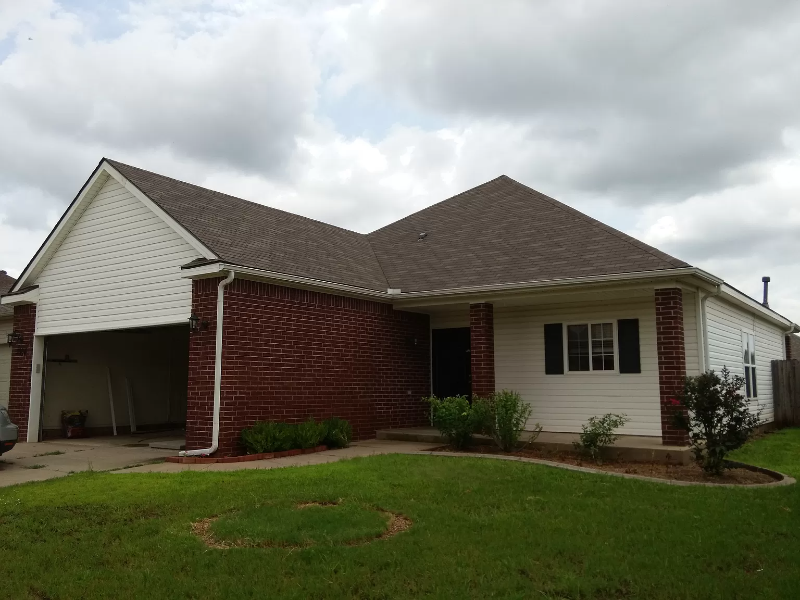 5904 Se 69th St - Photo 2 of 25
