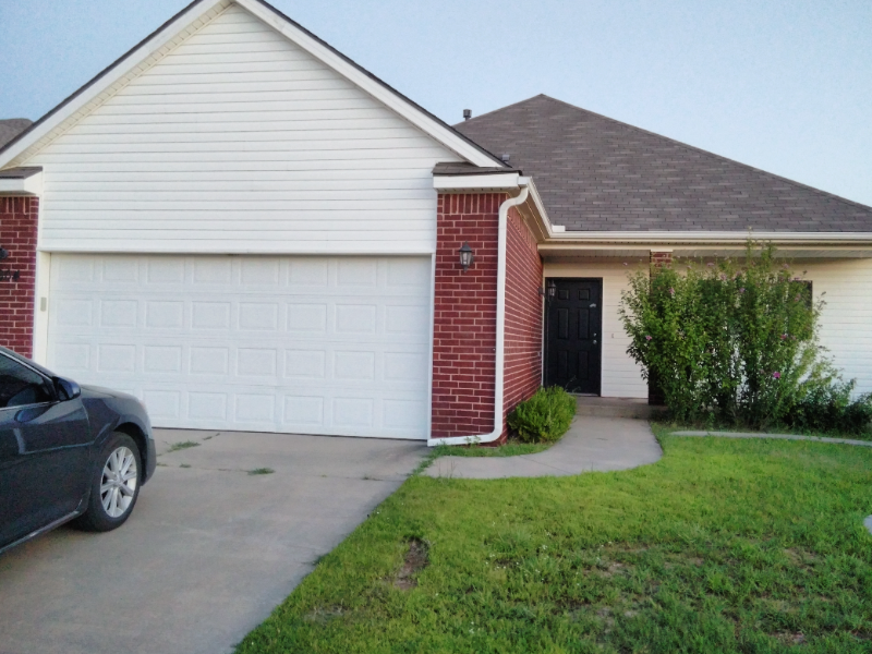 5904 Se 69th St - Photo 4 of 25