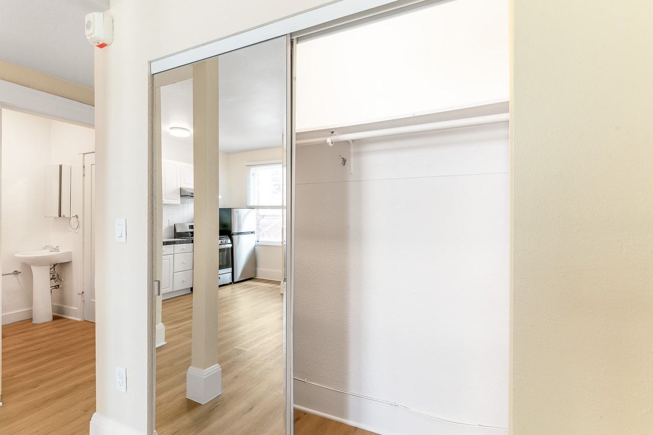516 Ellis - Photo 7 of 15