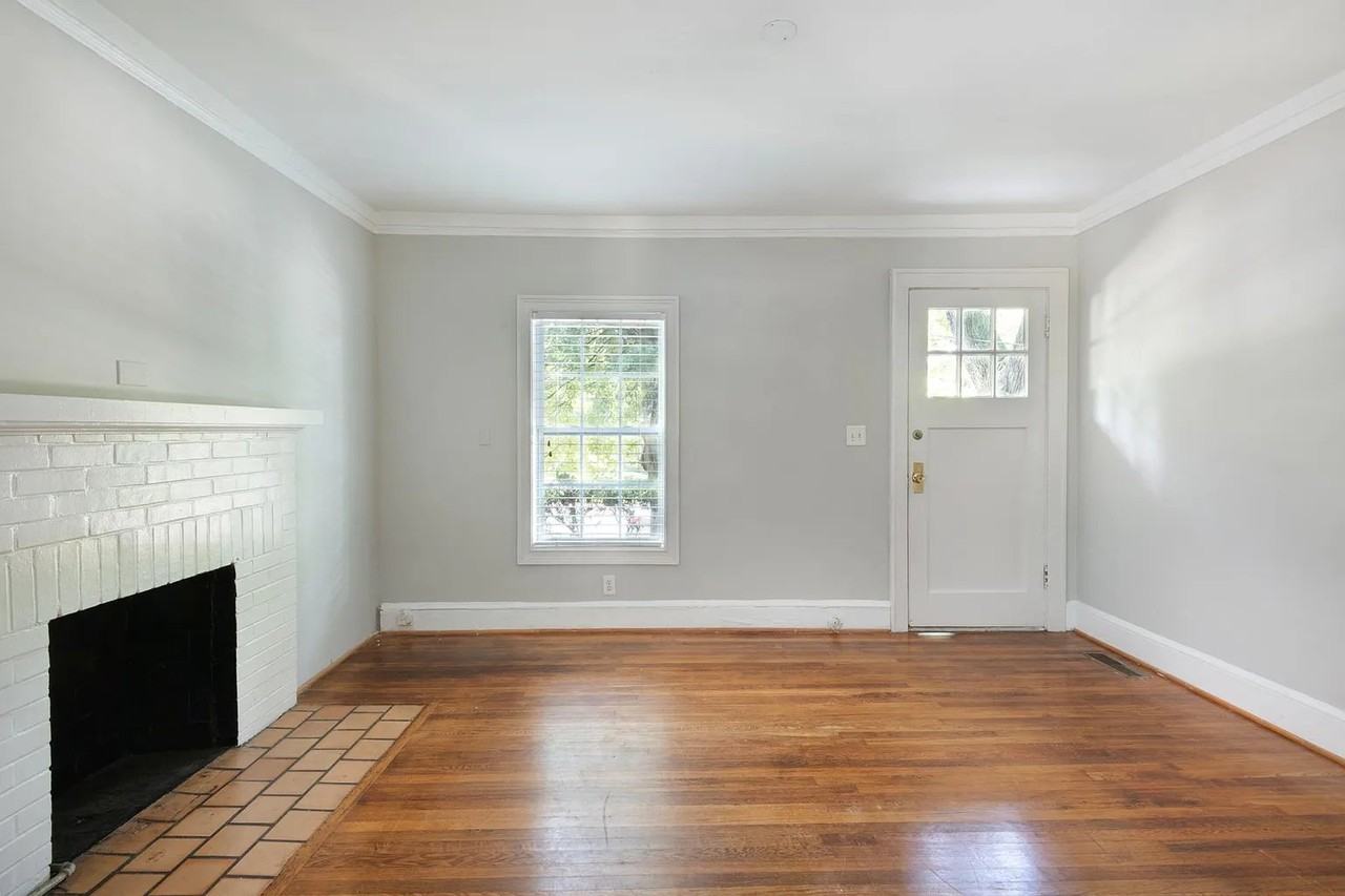 1189 Francis St Nw - Photo 6 of 20