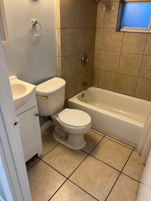 3309 Palmway Dr - Photo 4 of 7