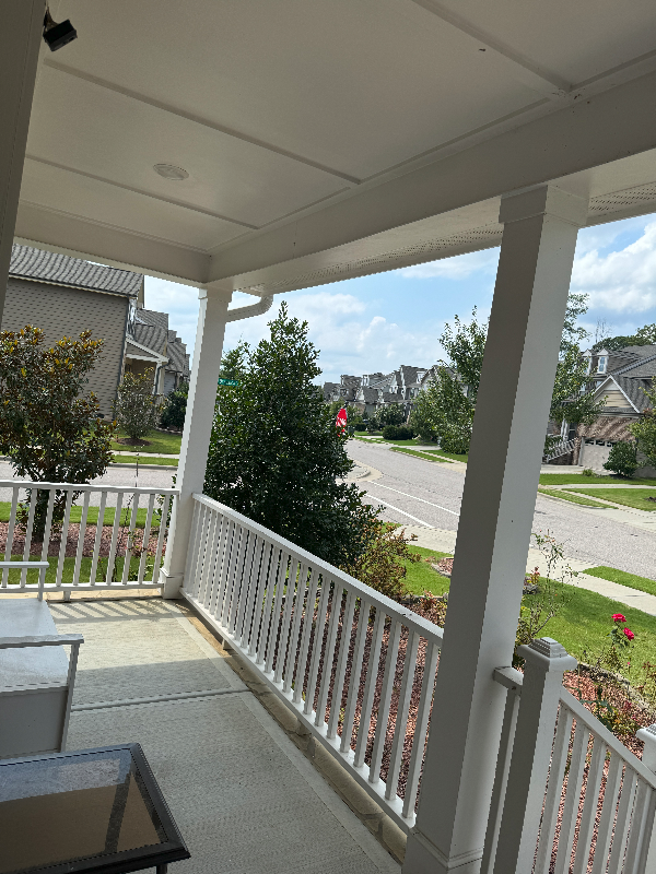 925 Lemster Ln - Photo 2 of 50