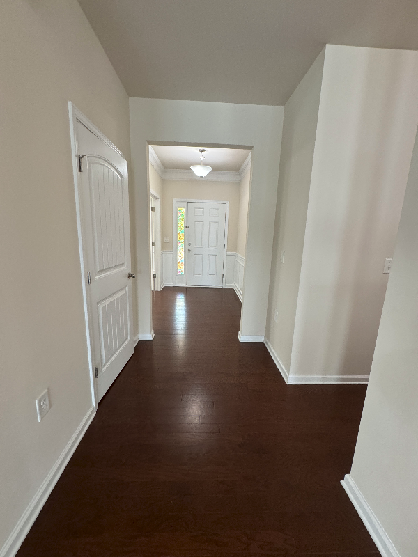 925 Lemster Ln - Photo 7 of 50