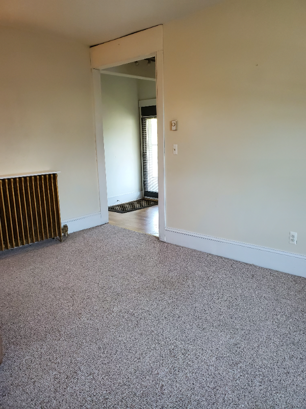 343 Walnut Ave Sw - Photo 3 of 14