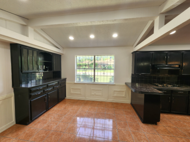3834 Kiest Valley Pkwy - Photo 5 of 12