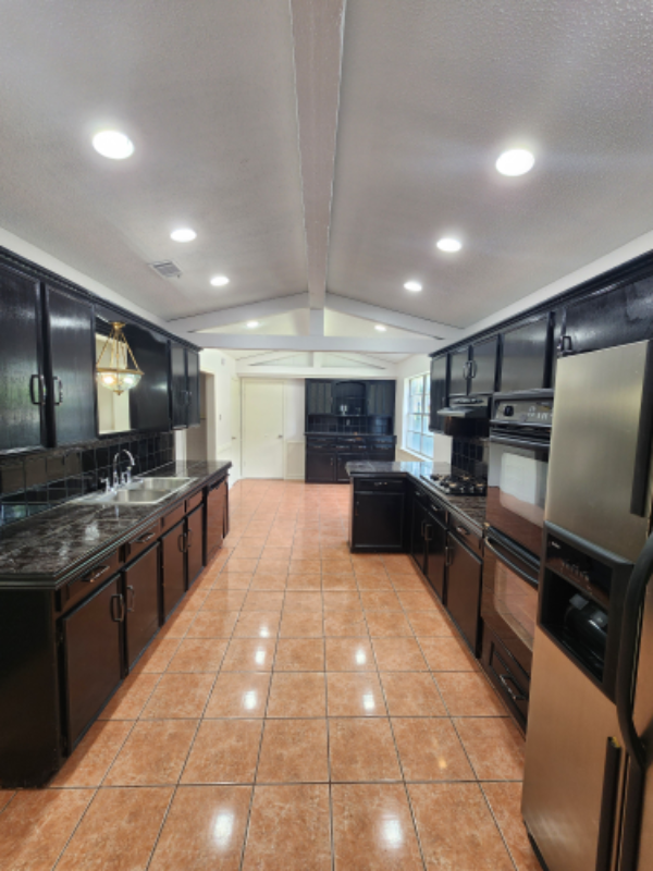 3834 Kiest Valley Pkwy - Photo 6 of 12