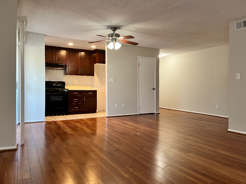 310 E Santa Anita Ave #A - Photo 6 of 33