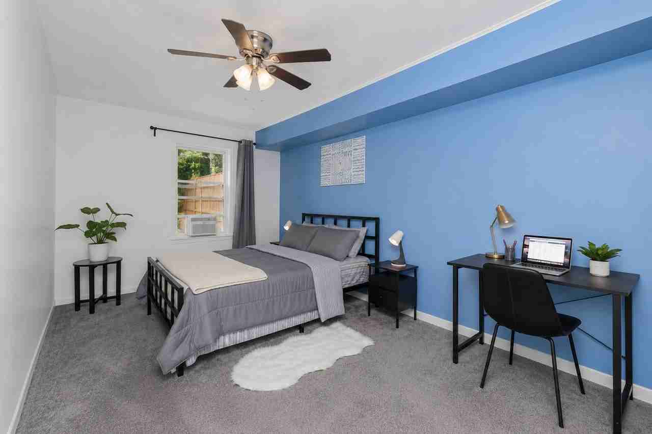 603 Ocean Ave #3 - Photo 4 of 11